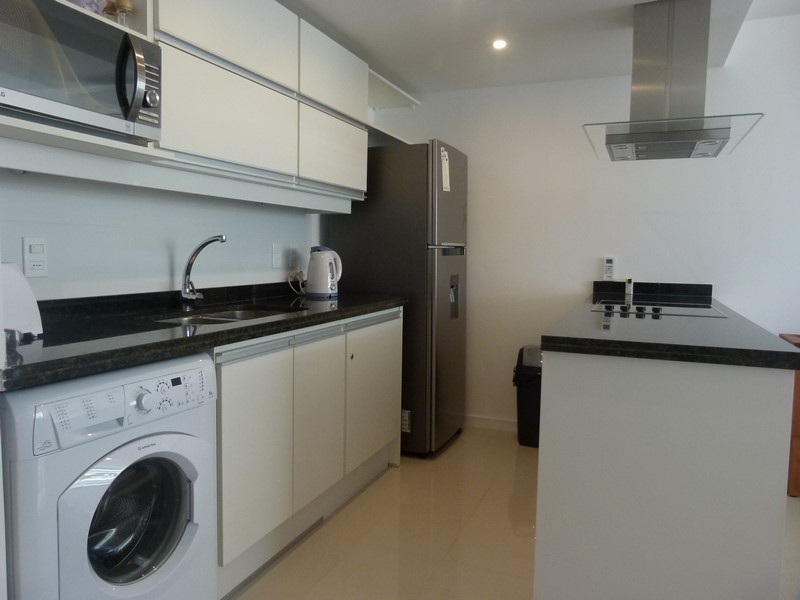 Departamento en alquiler en Brava 